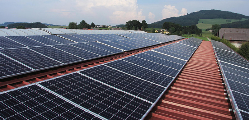 What are the precautions for installing a photovoltaic roof power station?